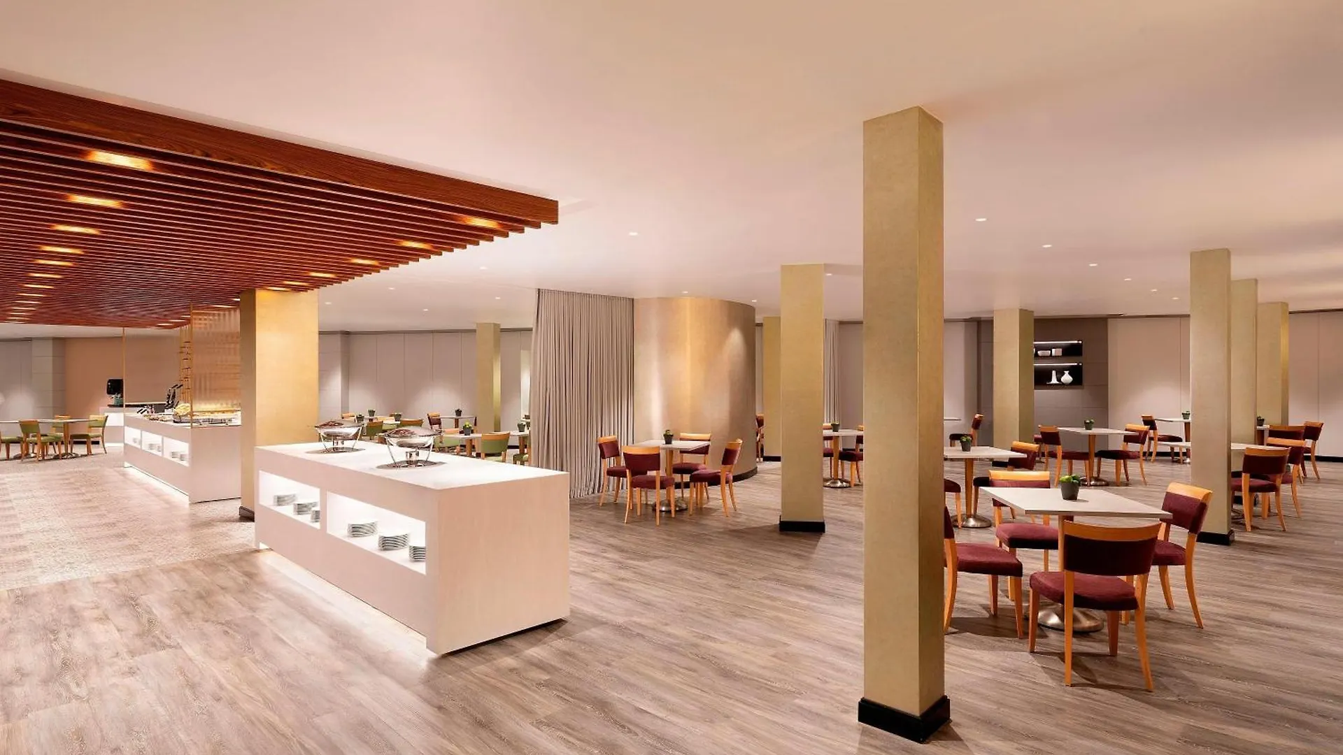 Отель Le Meridien Visconti Рим