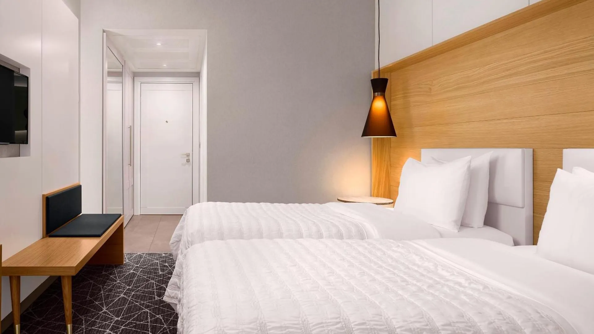 Le Meridien Visconti Рим Отель