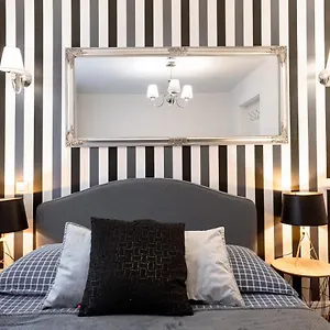 Апартаменты Clicktheflat Old Town